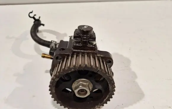 Opel Insignia A Fuel injection high pressure pump 0445010248