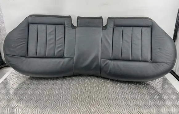 Mercedes-Benz E W212 Rear seat