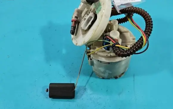 Ford Mondeo Mk III In-tank fuel pump 3S71ED9H307 IMPRK1582474