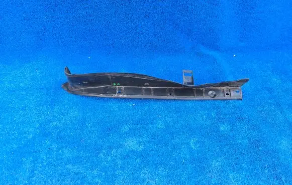 BMW 1 F20 F21 Front door rubber seal 7269997