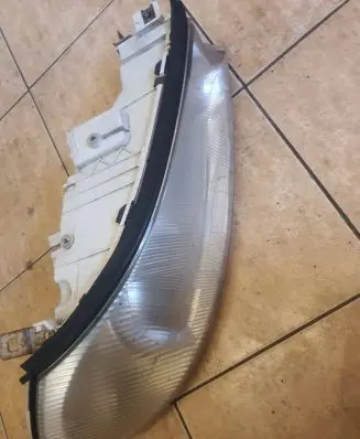 Ford Mondeo MK II Headlight/headlamp 1305235441