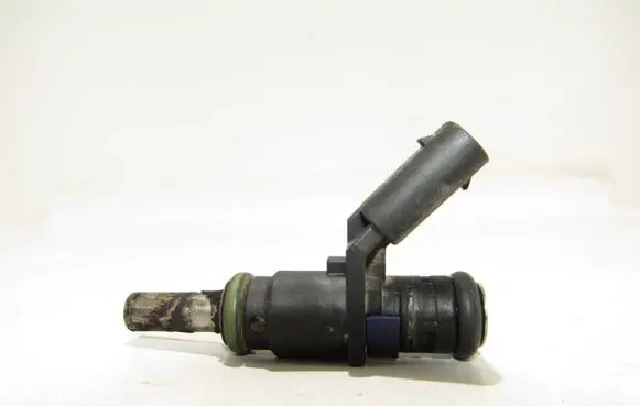 Mercedes-Benz A W169 Fuel injector a0000788749