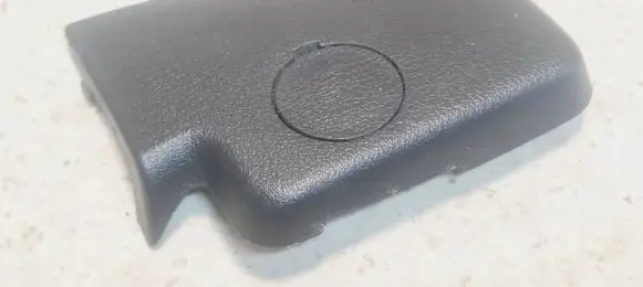 Volkswagen Tiguan Rear seat rail trim cover 5N0885245