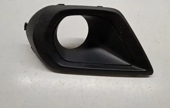 Subaru Forester SJ Front fog light trim/grill 57731SG030