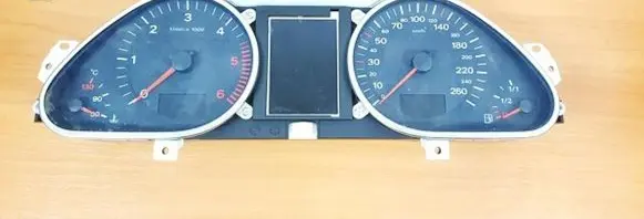 Audi Q7 4L Speedometer (instrument cluster) 503000737601