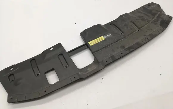 Nissan Qashqai Radiator trim 62398HV00A
