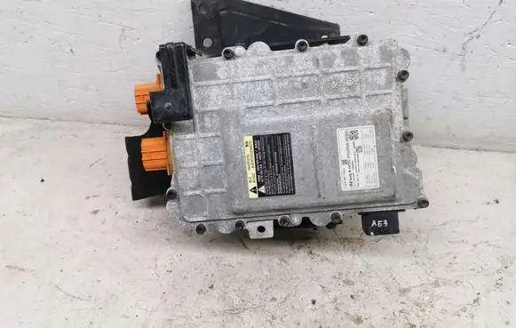 Hyundai Ioniq Voltage converter inverter 364002B006
