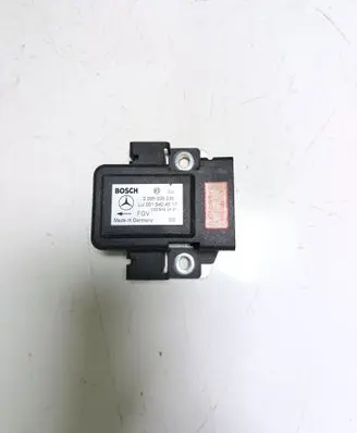 Mercedes-Benz E W210 ESP acceleration yaw rate sensor 0015404517 0265005230