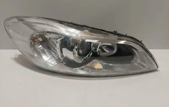 Volvo C30 Headlight/headlamp 31299821 E08C6184 0301255602