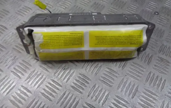 Alfa Romeo 147 Passenger airbag