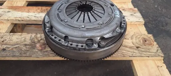Volvo V40 Clutch set kit AV617563CB