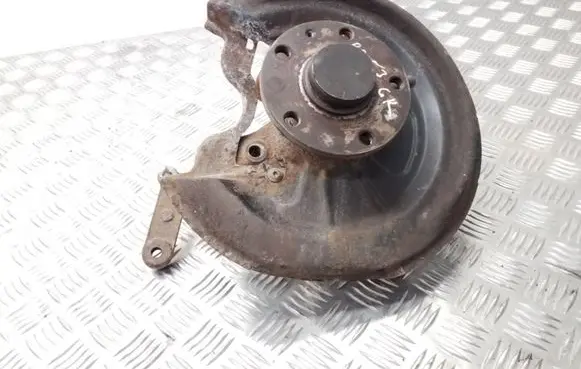 Volkswagen Touran I Rear wheel hub spindle/knuckle 