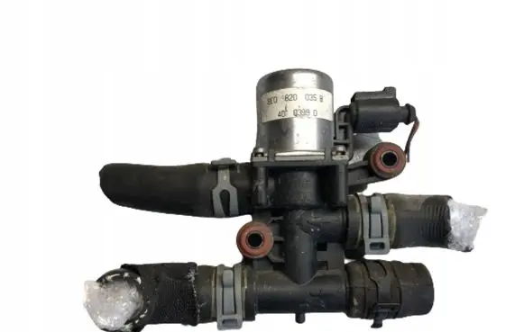 Audi A4 S4 B6 8E 8H Coolant heater control valve 8E0820035B