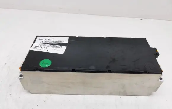 Citroen C4 III e-C4 Hybrid / Electric Car Battery Cell 9833039180