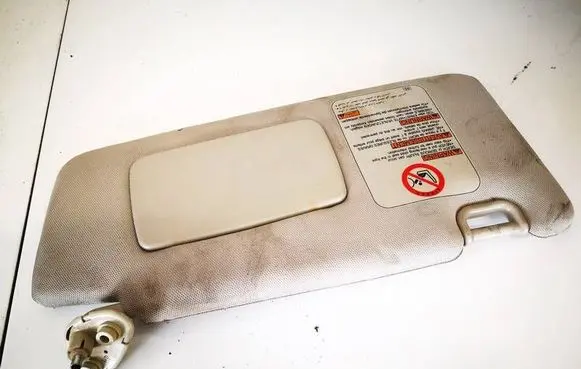 Sun visor