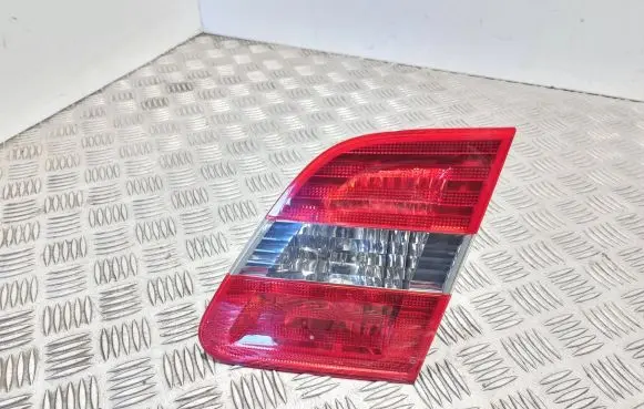 Mercedes-Benz B W245 Tailgate rear/tail lights A169820 A1698200677