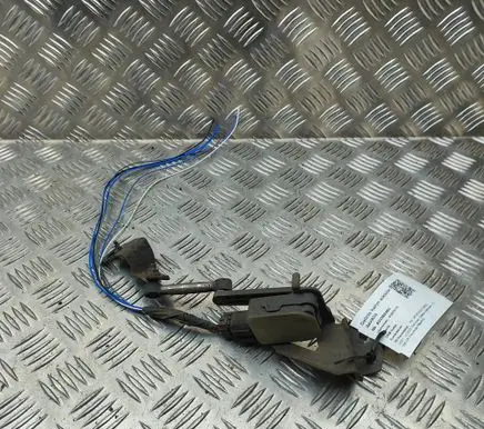 KIA Sportage Rear air suspension level height sensor 92190R2100