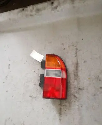 Chevrolet Tracker Rear/tail lights 7443