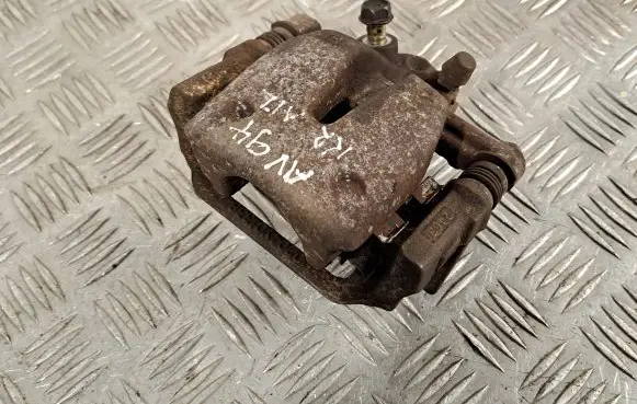 Toyota Avensis T250 Rear brake caliper 4775005070 4775005071