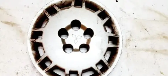 Mitsubishi Space Wagon R15 wheel hub/cap/trim mr316166