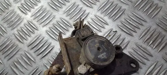 Nissan Primera Front height sensor lever 89003056 17471