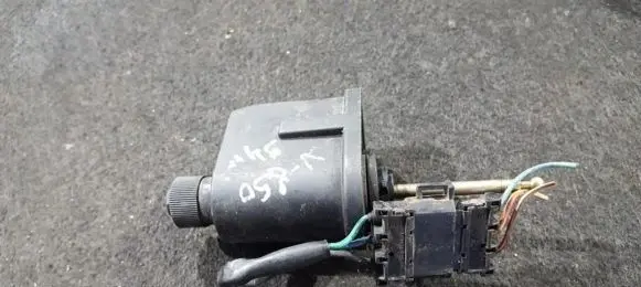 Volvo 850 Headlight level adjustment motor 