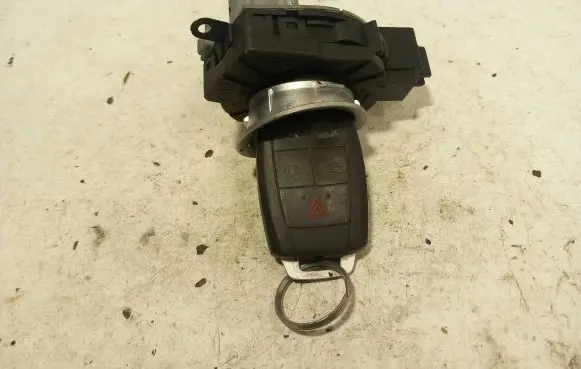 Volvo S40 Ignition lock 30737157