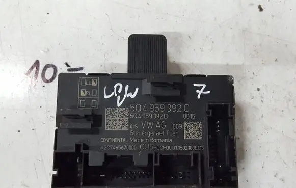 Volkswagen Golf VII Door control unit/module 5Q4959392C