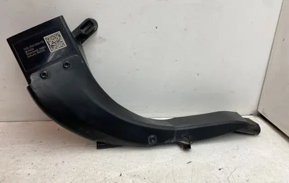Volkswagen Golf Sportsvan Other engine bay part 5Q0200059CS