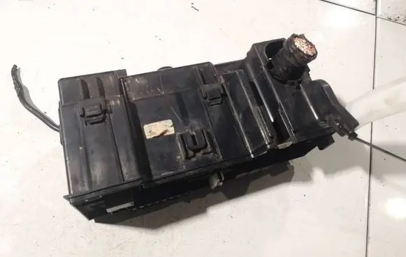 Peugeot 107 Fuse box set