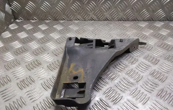 Seat Alhambra (Mk1) Front bumper mounting bracket 7M3807184 YM2117E775DA