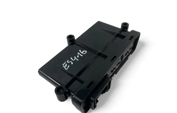 Tesla Model S Other control units/modules 100310100E
