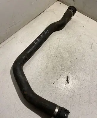 BMW X5 E70 Engine coolant pipe/hose