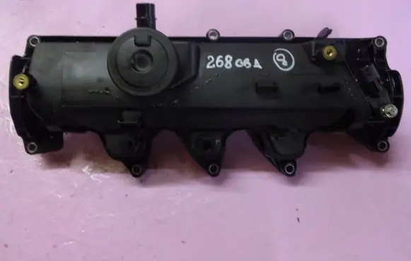 Renault Clio IV Rocker cam cover K9K608