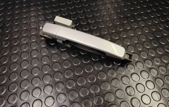 Nissan Pathfinder R51 Front door exterior handle 80610EB300
