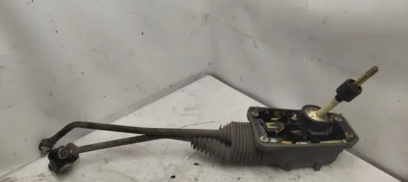 Audi A4 S4 B5 8D Gear shifter/selector 8D0711290C