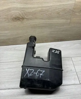 Hyundai ix35 Intake resonator 281902S100