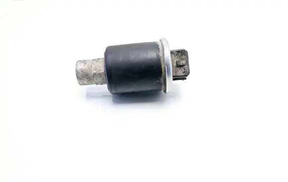 Seat Alhambra (Mk1) Air conditioning (A/C) pressure sensor 0424D116P