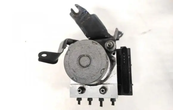 Honda CR-V ABS Pump 57110SWWG911M1 57110-SWW-G911-M1