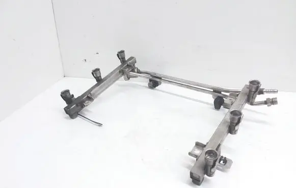 Volkswagen PASSAT B5 Fuel main line pipe 078133681AJ