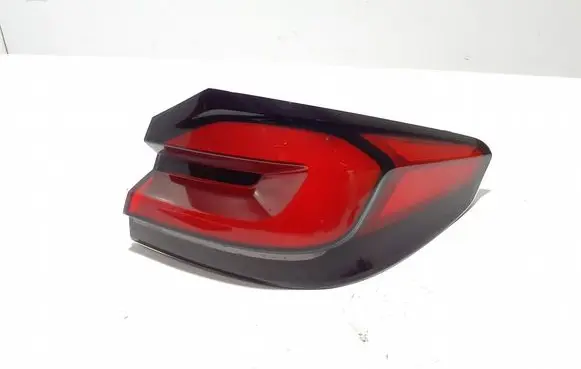 BMW 5 G30 G31 Rear/tail lights 8493812
