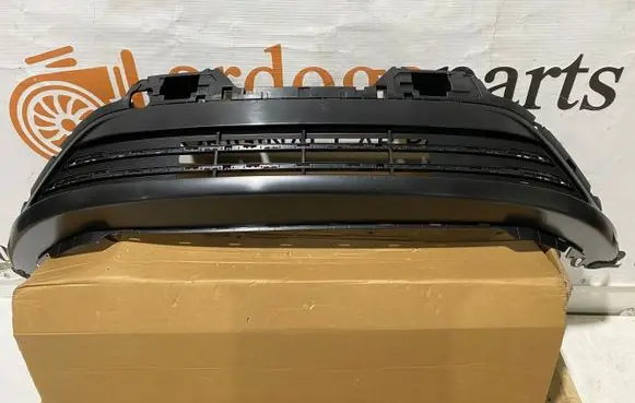 Hyundai Kona I Front bumper lip 86561DDAA0
