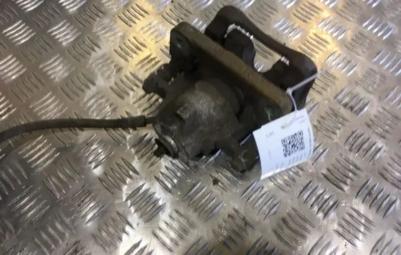 Opel Insignia A Rear brake caliper