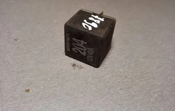 Audi A6 S6 C5 4B Other relay 431951253H