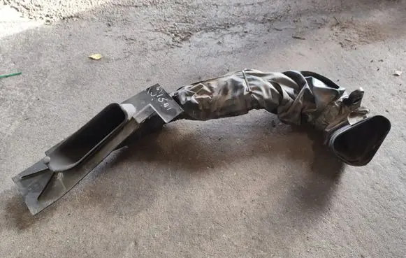 Opel Insignia A Air intake duct part 314327891