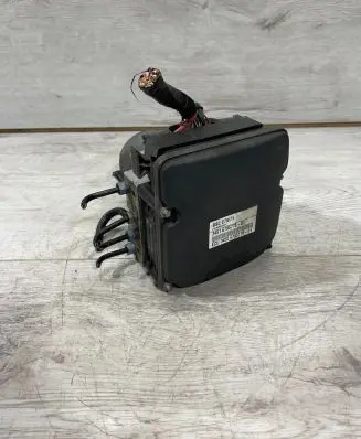 BMW X5 E70 ABS Pump 6795778 6795779 DSCE7071