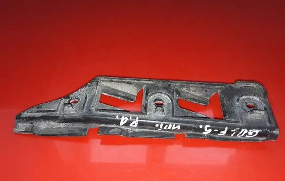 Volkswagen Golf V Front bumper mounting bracket 1K0807184