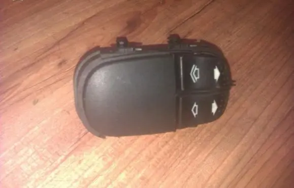 Ford Focus Electric window control switch 98ag14529ac
