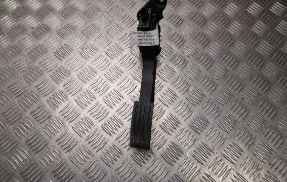 Ford Focus Accelerator throttle pedal JX619F836AC