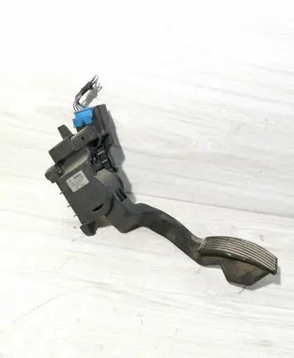Peugeot Bipper Accelerator throttle pedal 51801577 0280755105